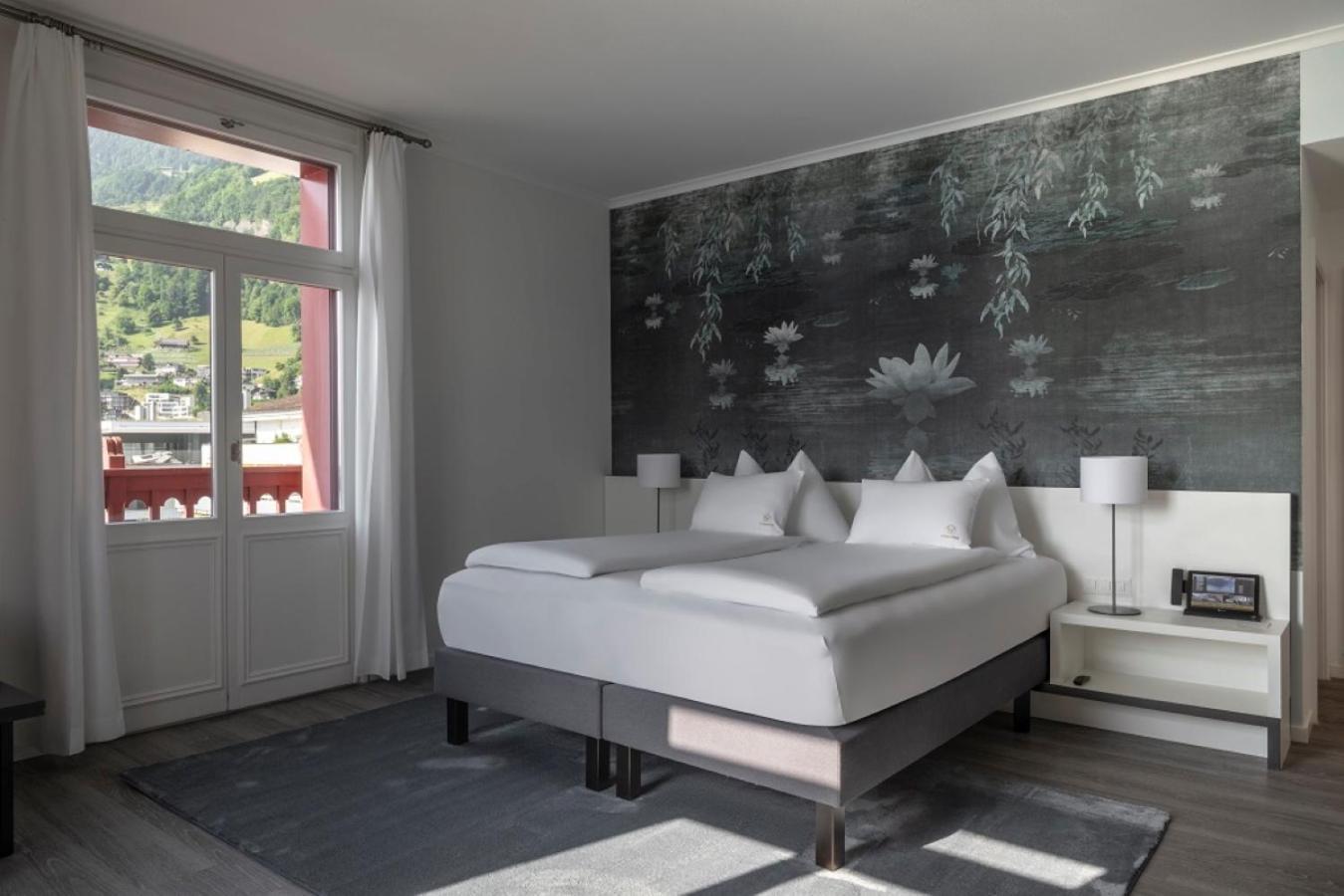 Deluxe Double Room Lake View